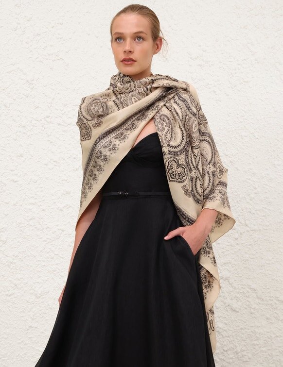 Printed Silk Maxi Square Cream Perla Paisley Online Printed Silk Maxi Square Cream Perla Paisley Online