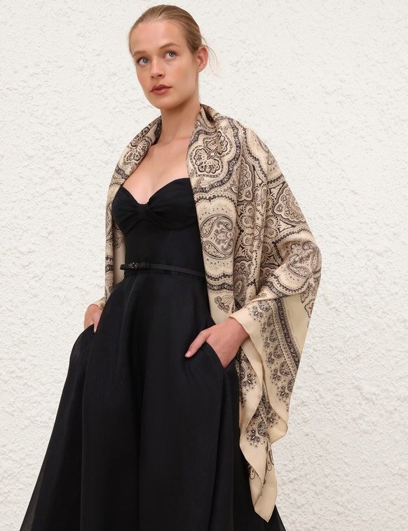 Printed Silk Maxi Square Cream Perla Paisley Online Printed Silk Maxi Square Cream Perla Paisley Online