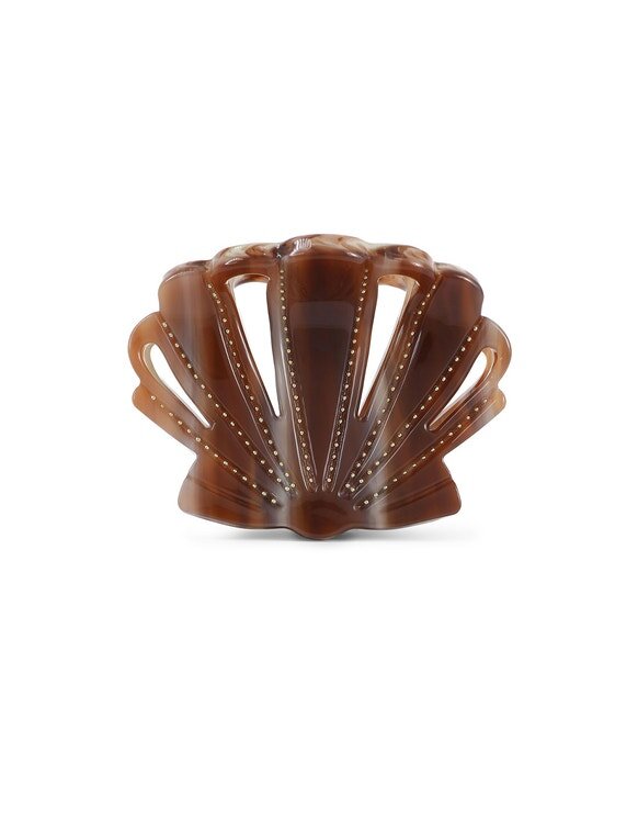 Shell Clasp Tan Online Shell Clasp Tan Online